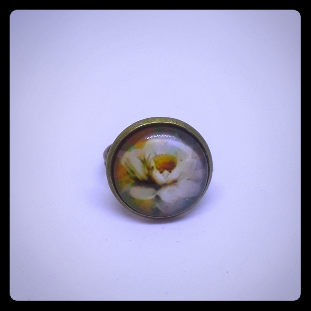 Flower ring